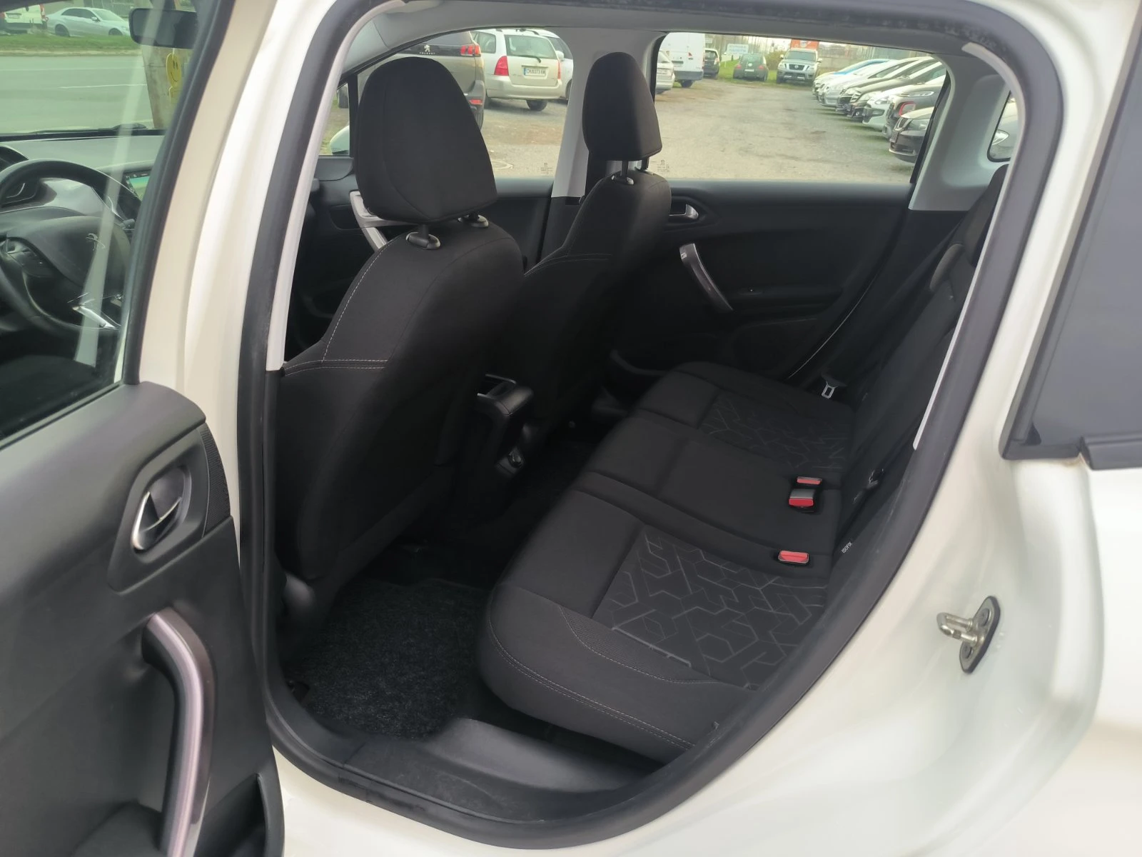 Peugeot 2008 1.6d-Navi-Euro-5B | Mobile.bg � ����������� 16