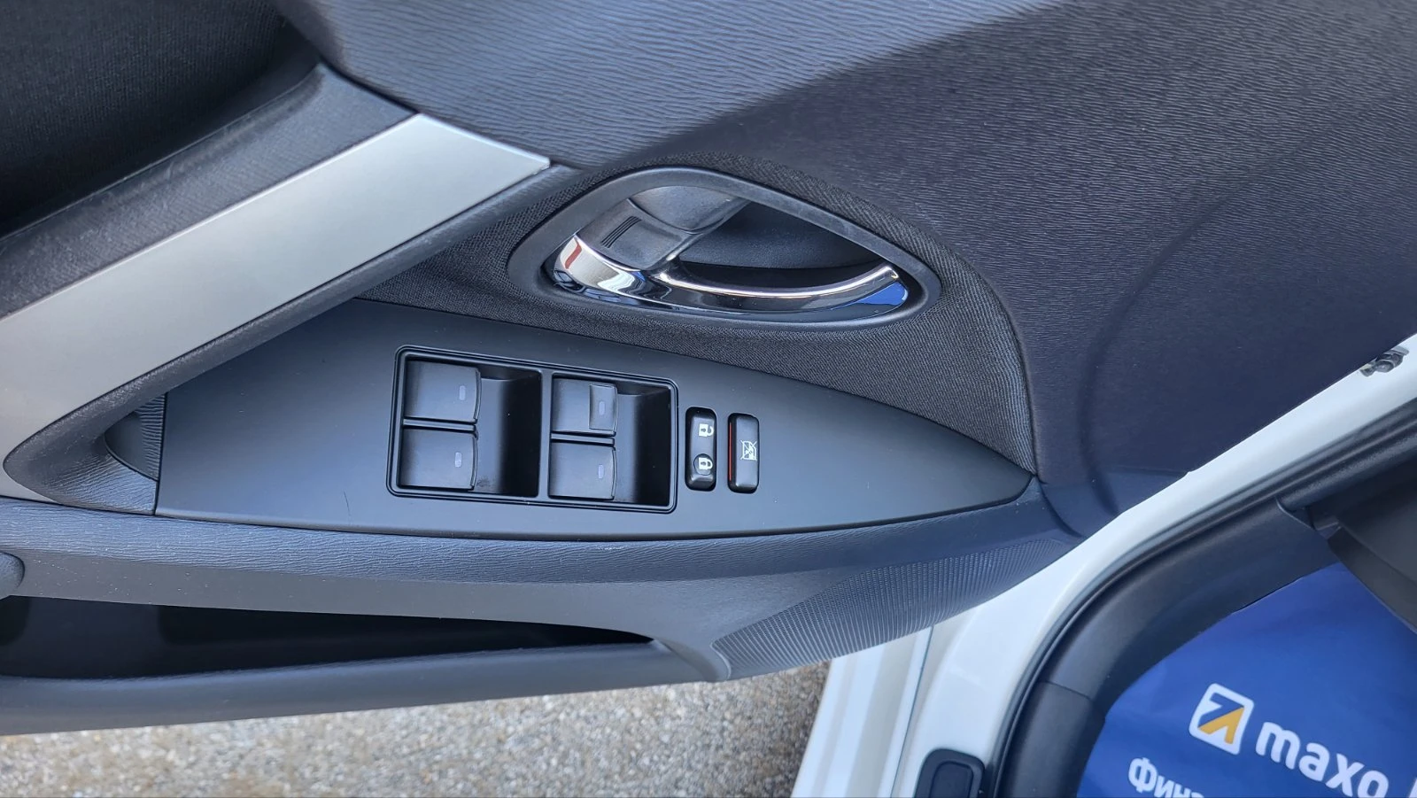 Toyota Avensis 1.8i | Mobile.bg � ����������� 12