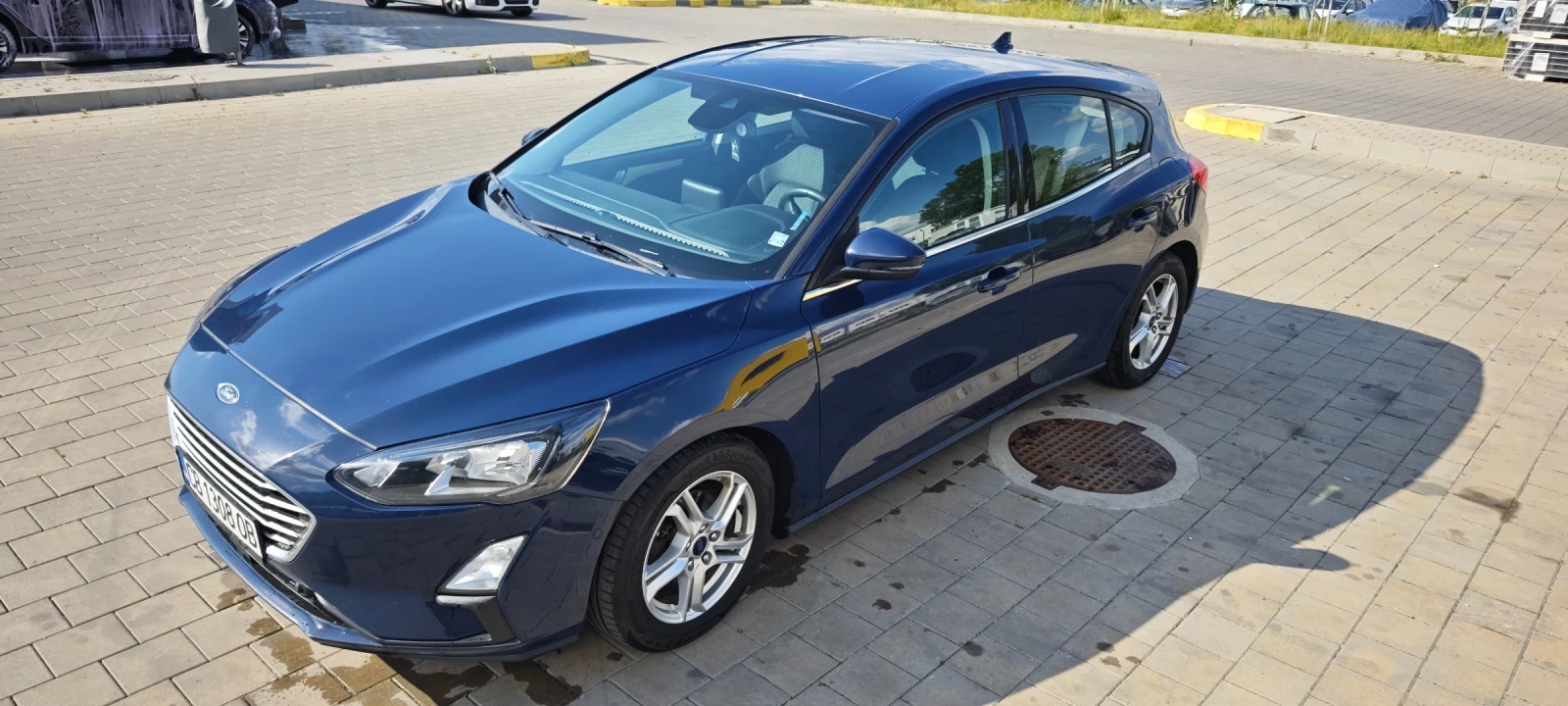Ford Focus Ford Focus 1.5 TDCI Cool& Connect, снимка 3 - Автомобили и джипове - 54972111