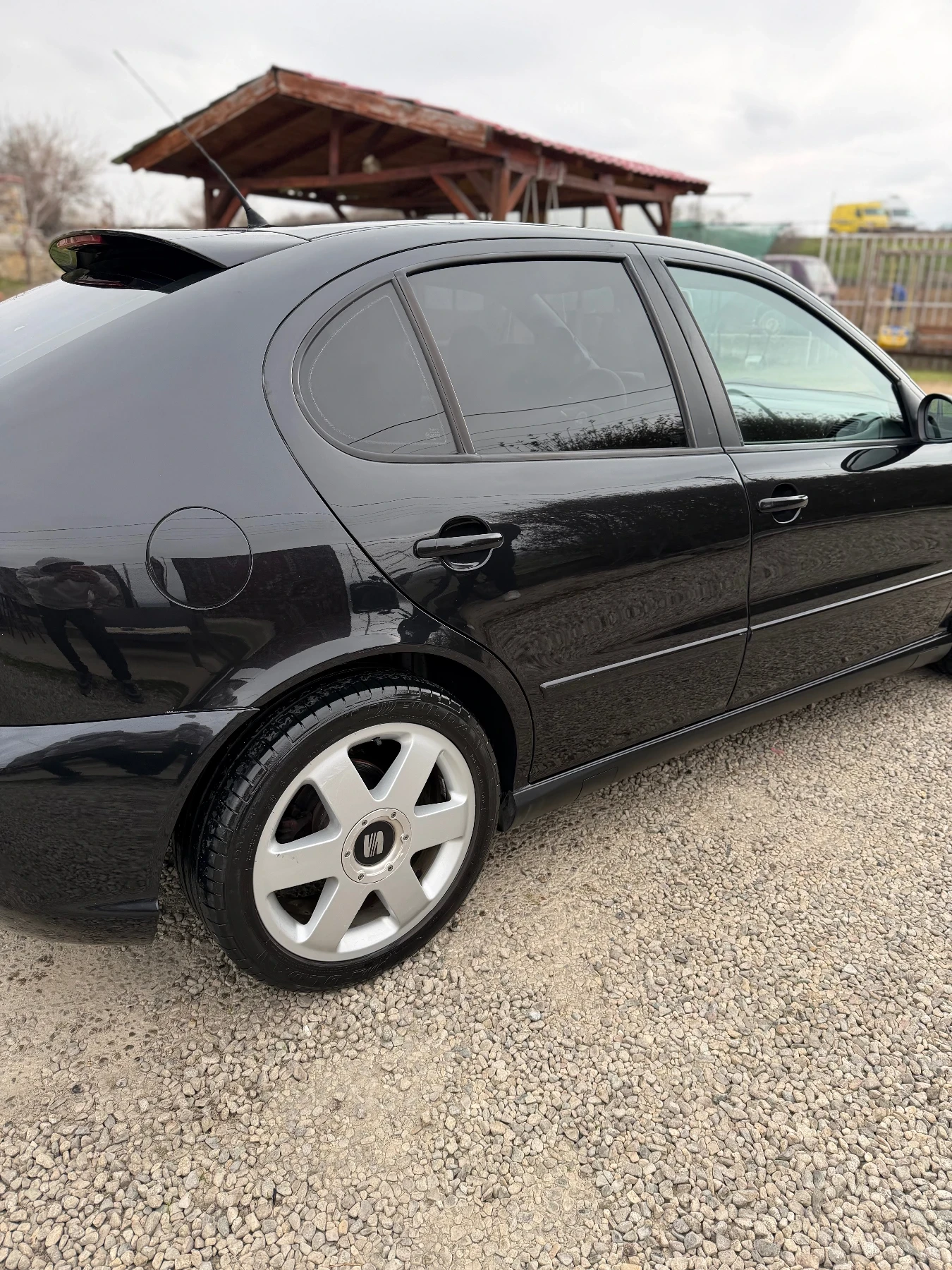 Seat Leon 1.9тди 150кс АРЛ ФР, снимка 5 - Автомобили и джипове - 53890009