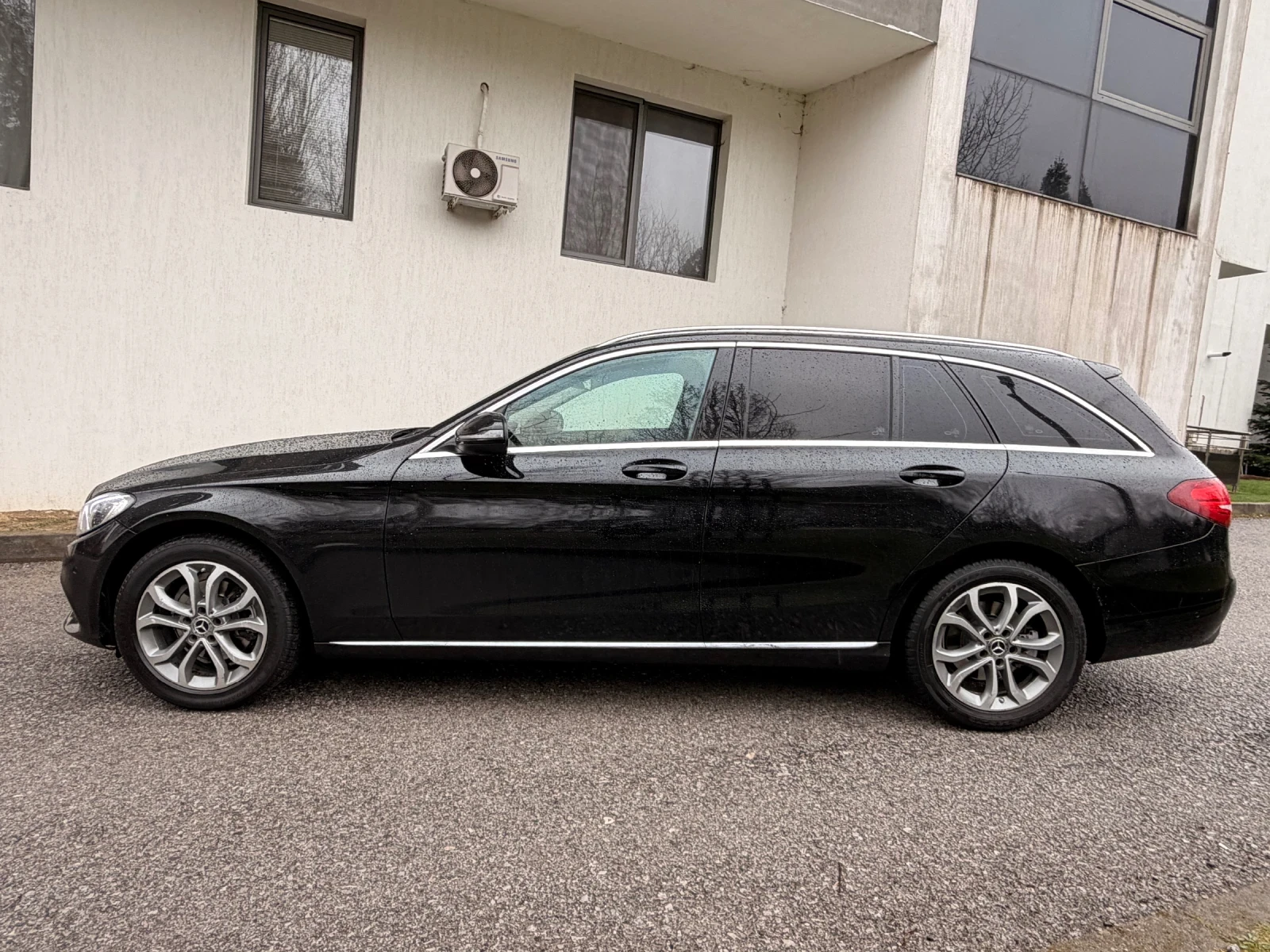 Mercedes-Benz C 220 CDI, снимка 4 - Автомобили и джипове - 54005637