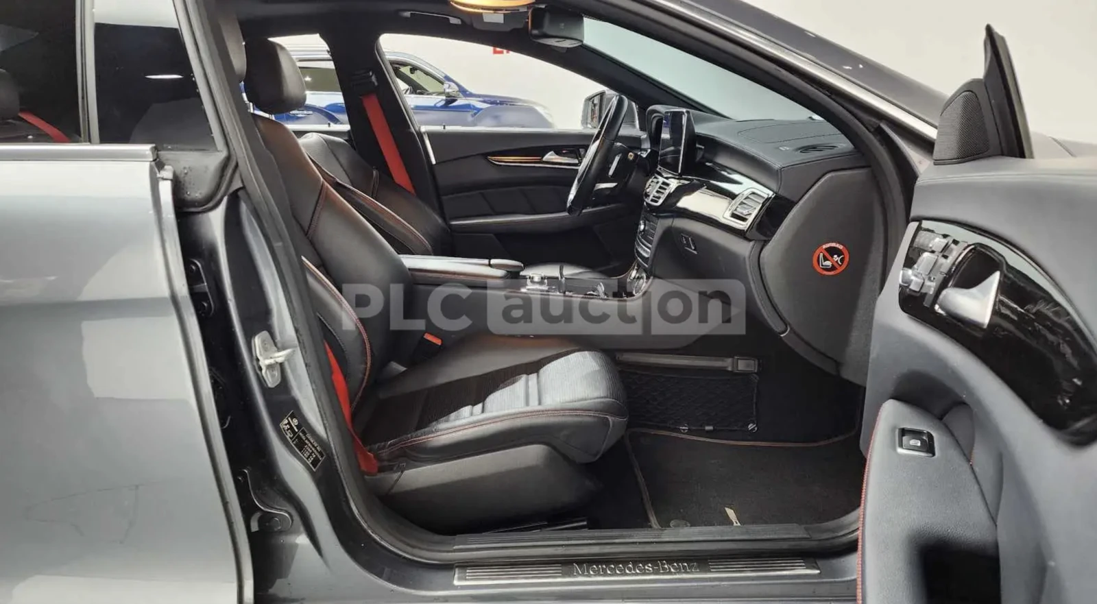 Mercedes-Benz CLS 400 AMG line* ПОДГРЕВ* ОБДУХВАНЕ , снимка 10 - Автомобили и джипове - 54032122