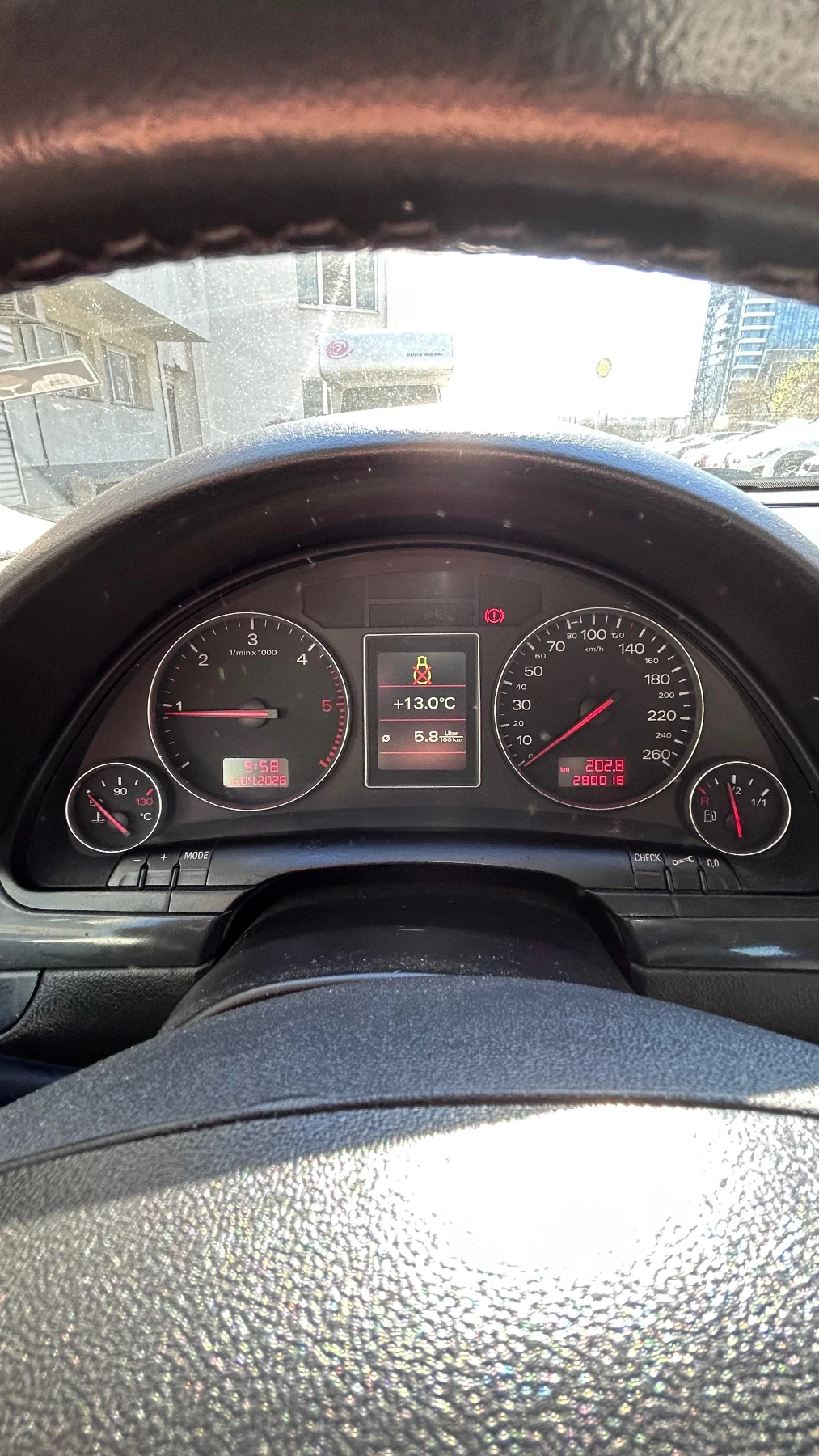 Audi A4 1.9, снимка 16 - Автомобили и джипове - 54108877