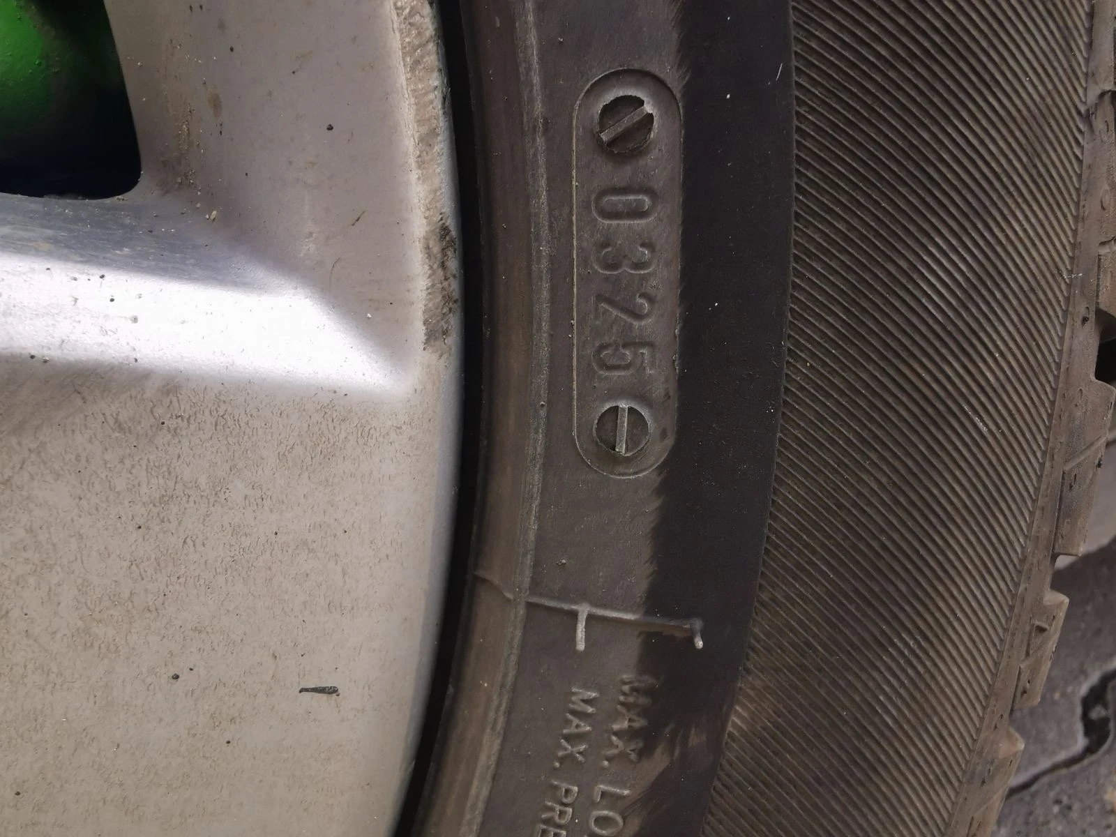 VW Passat 1.9 TDI, снимка 14 - Автомобили и джипове - 54265156