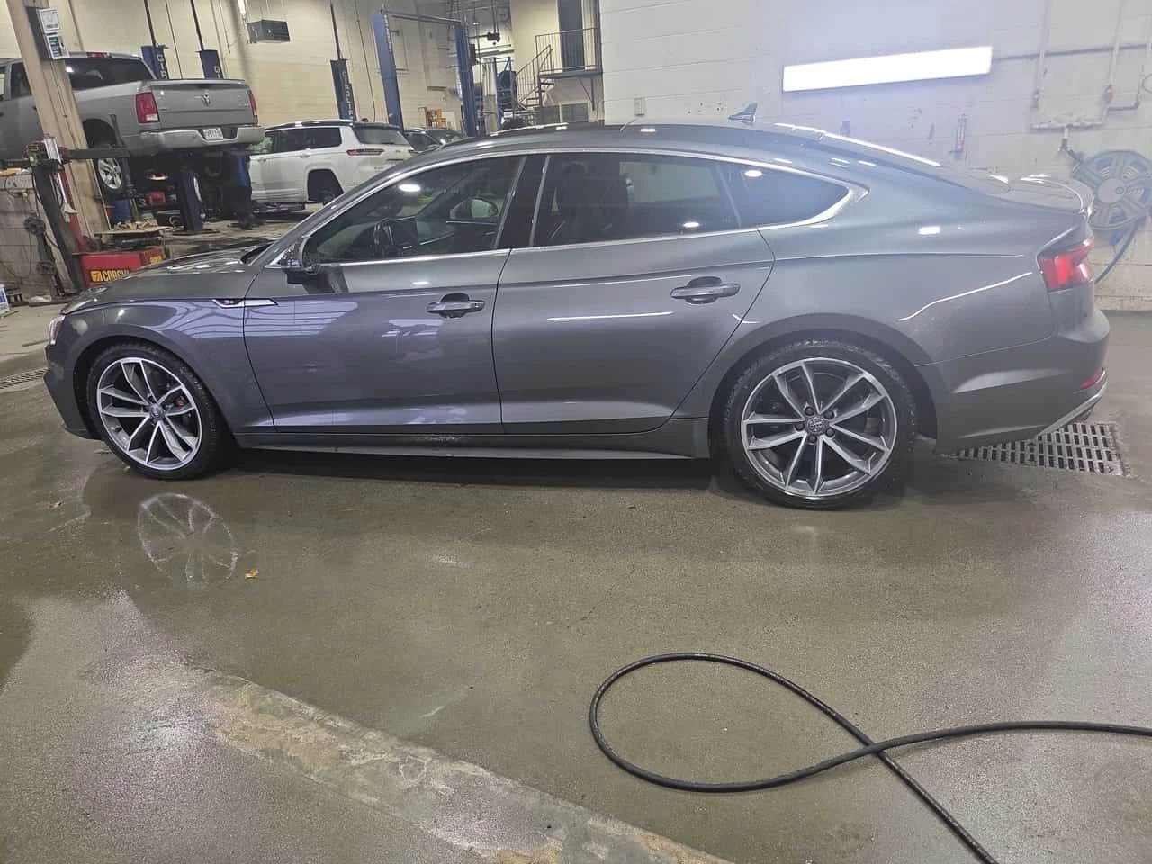 Audi S5 Technik/ПАНОРАМА/360 КАМЕРИ, снимка 3 - Автомобили и джипове - 54393651