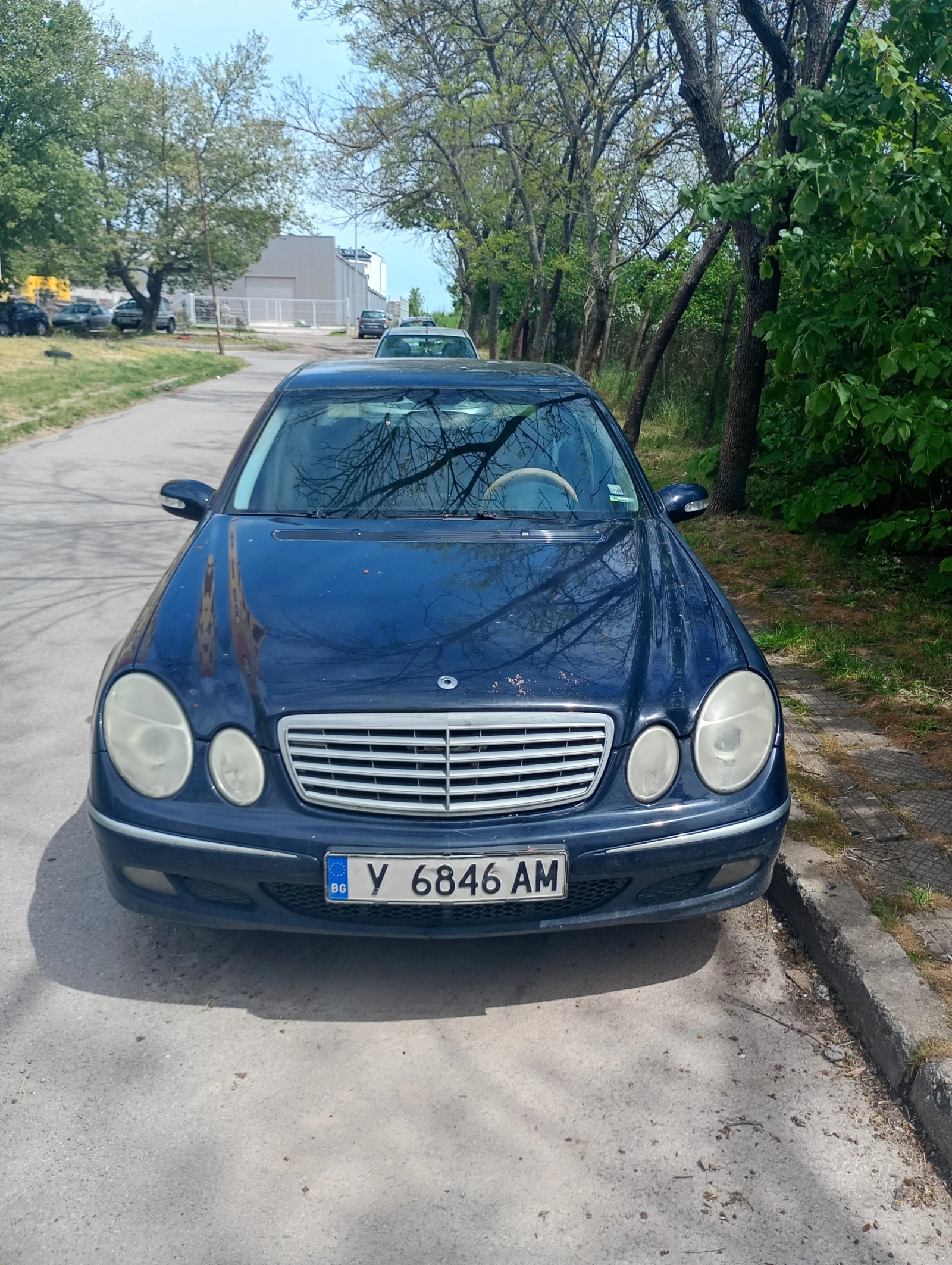 Mercedes-Benz E 320