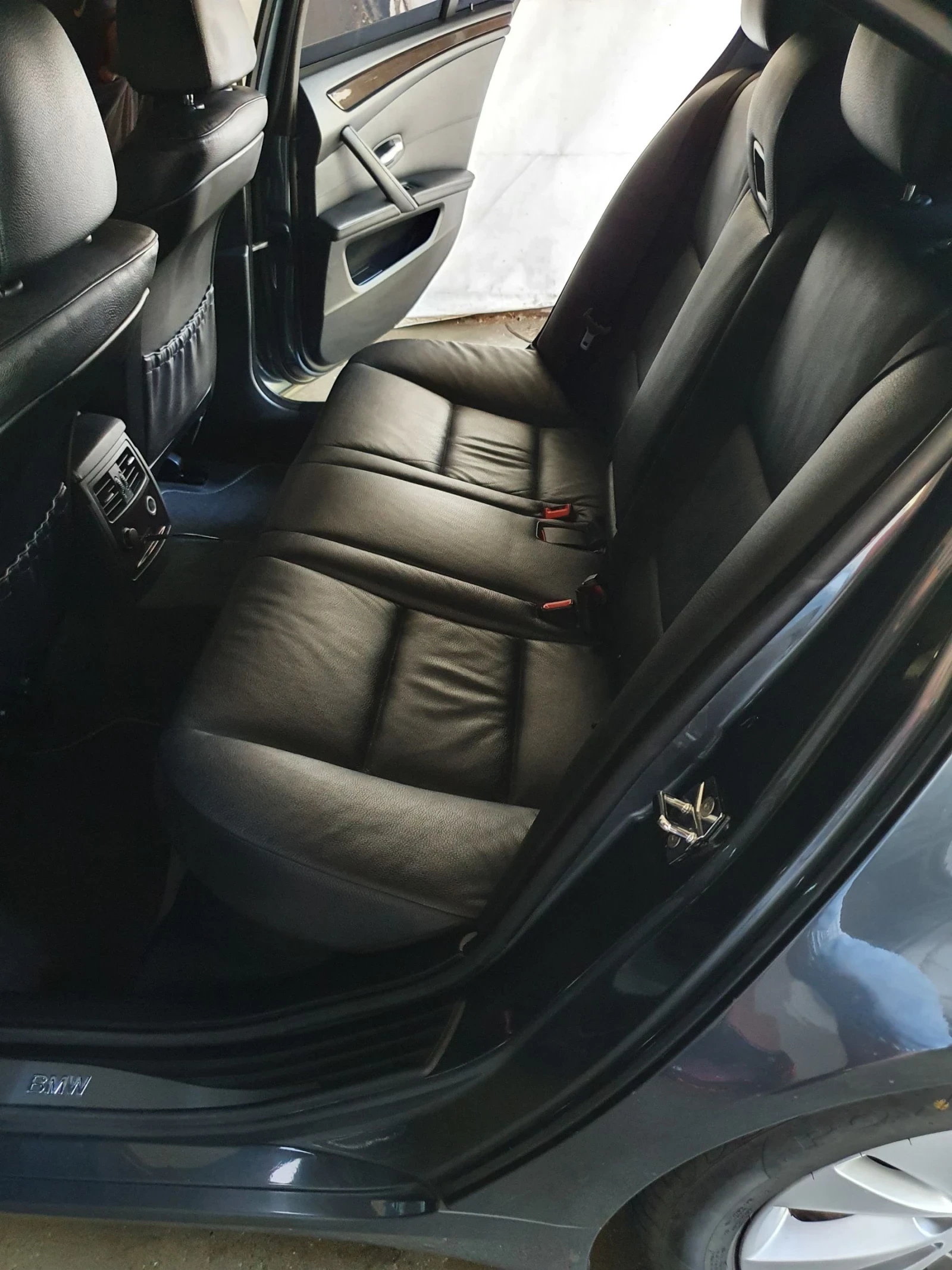 BMW 525 3.0 Facelift , снимка 3 - Автомобили и джипове - 55163411