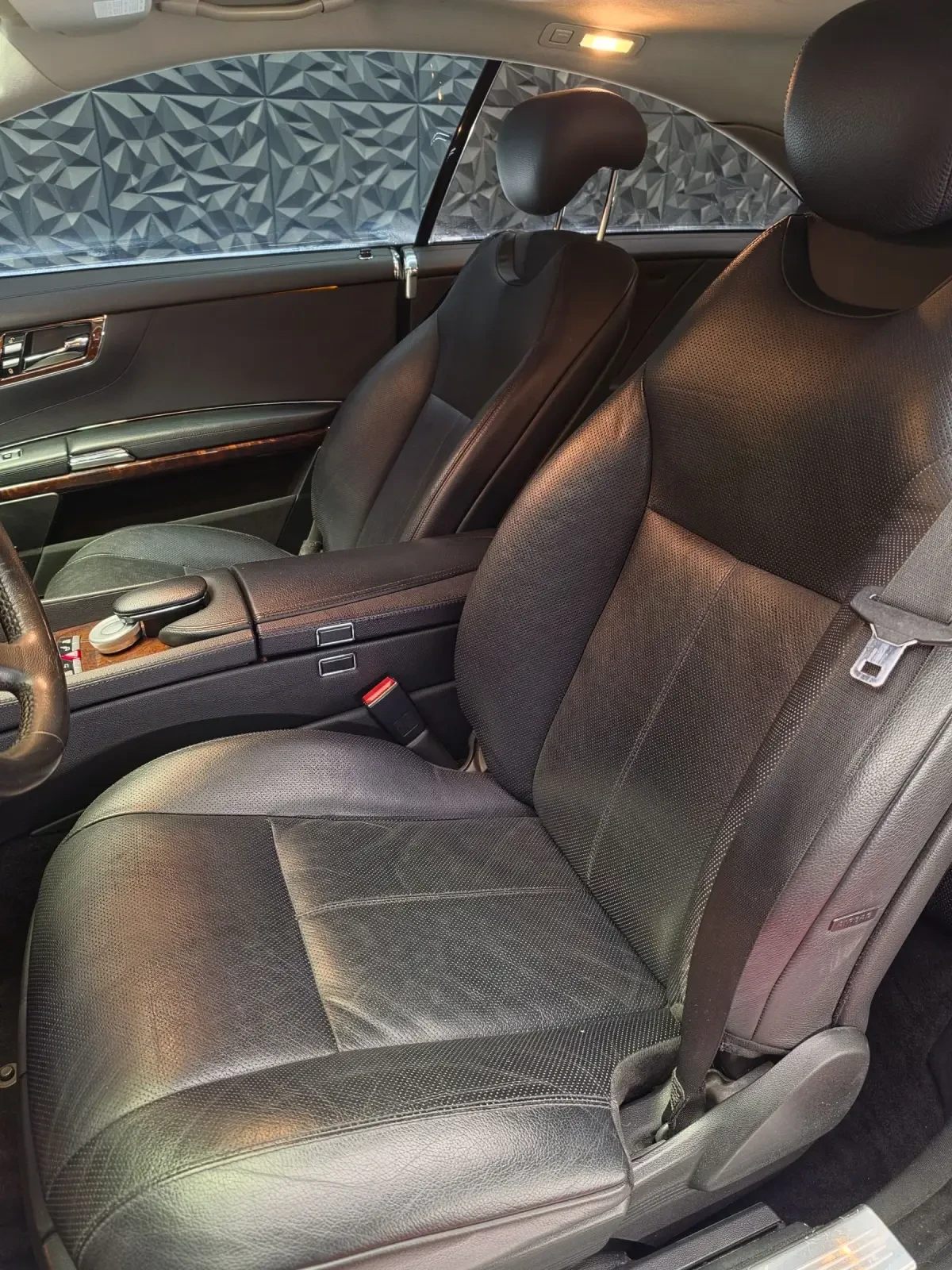 Mercedes-Benz CL 500 5.5* 388к.с* AMG PACK* LPG* ОБСЛУЖЕН* ОБДУХ* CARPL, снимка 13 - Автомобили и джипове - 55208027