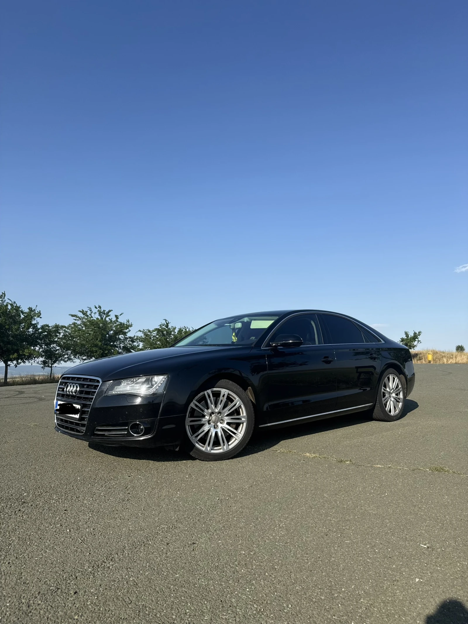 Audi A8, снимка 2 - Автомобили и джипове - 55285341
