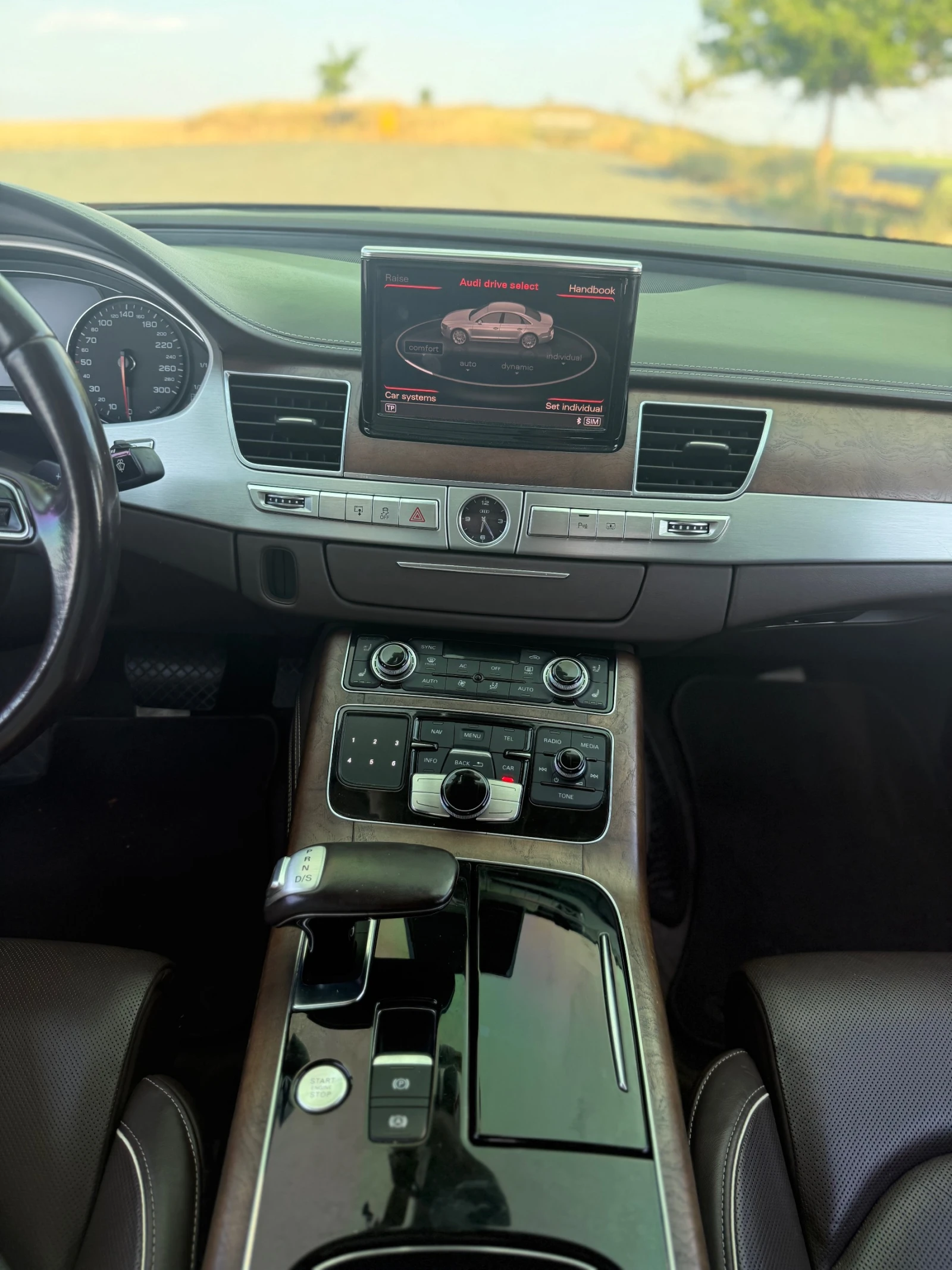 Audi A8, снимка 6 - Автомобили и джипове - 55285341
