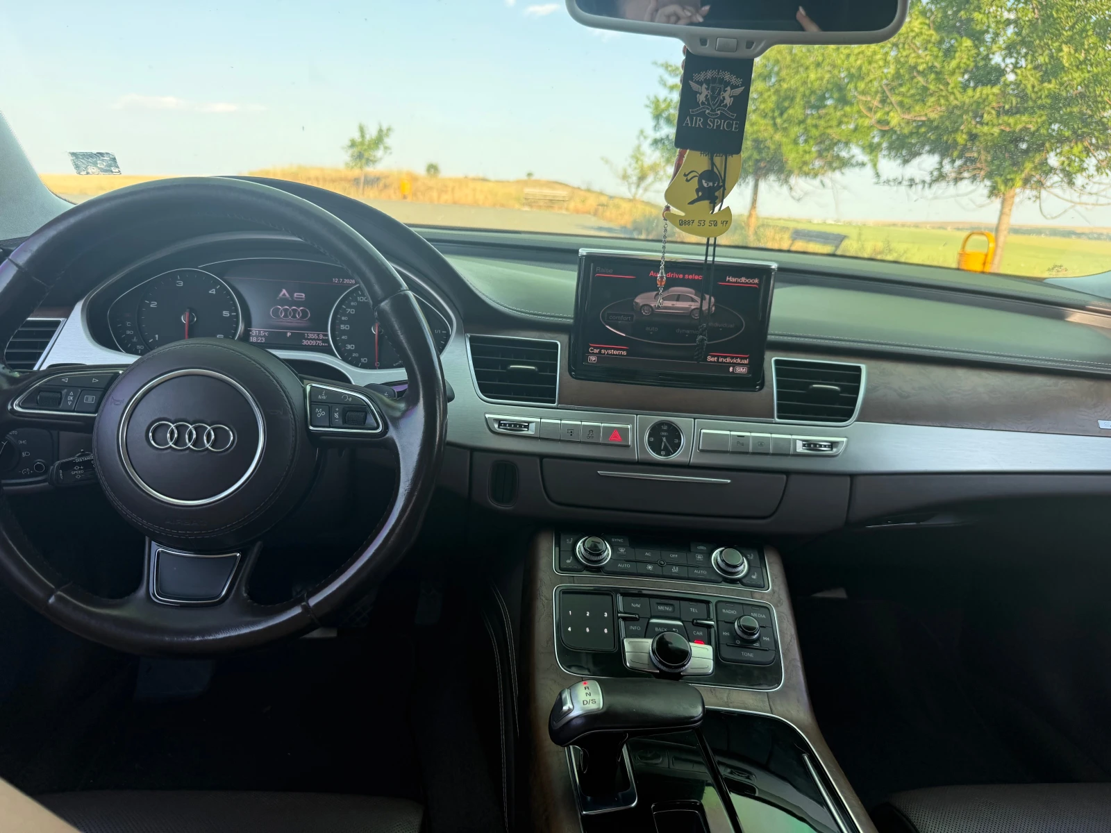 Audi A8, снимка 5 - Автомобили и джипове - 55285341