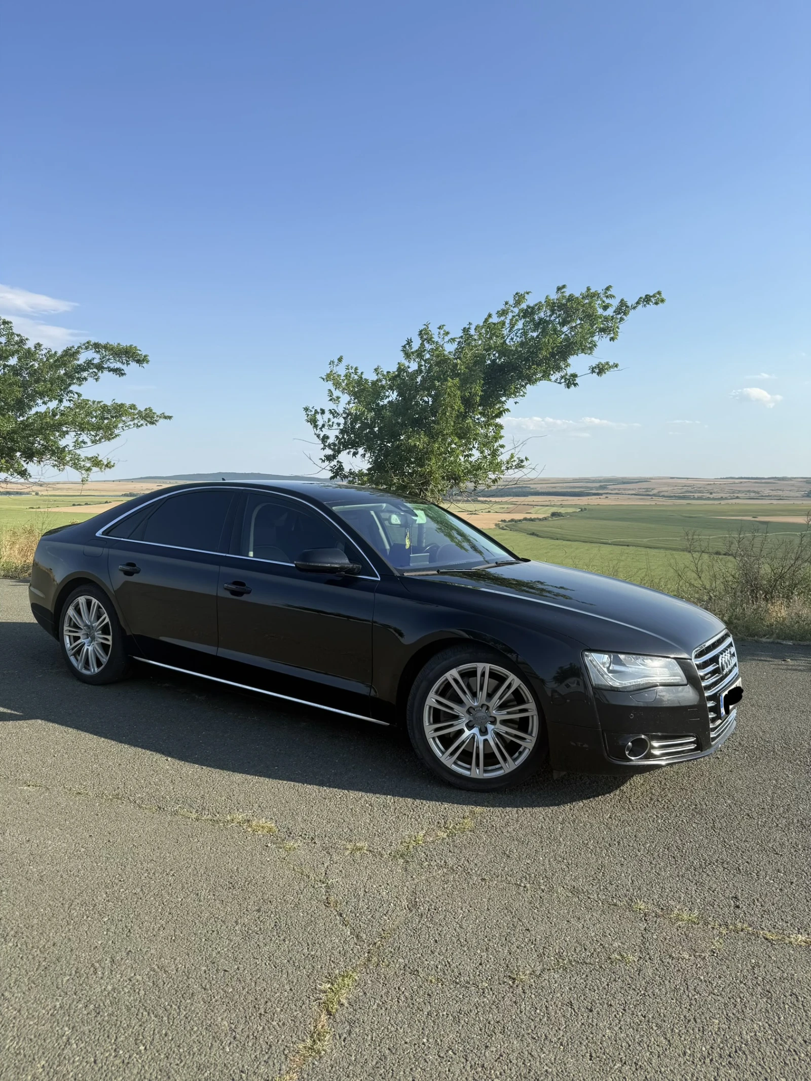 Audi A8, снимка 3 - Автомобили и джипове - 55285341