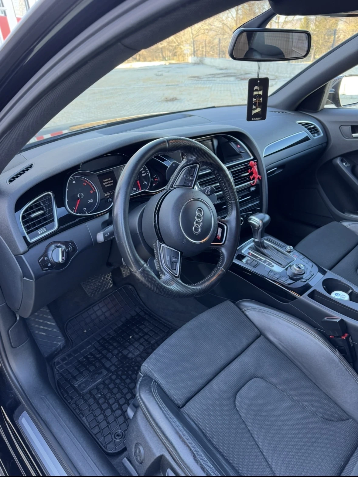 Audi A4 Avant 2.0 TDI 190ps S-line, снимка 4 - Автомобили и джипове - 56054243
