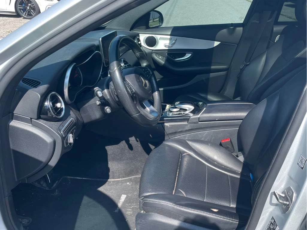 Mercedes-Benz C 300 * CARFAX* AMG PACK * PANO * , снимка 7 - Автомобили и джипове - 56081020