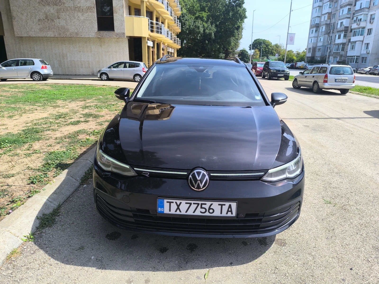 VW Golf R-Line 2.0 tdi Dsg7, снимка 2 - Автомобили и джипове - 56083718