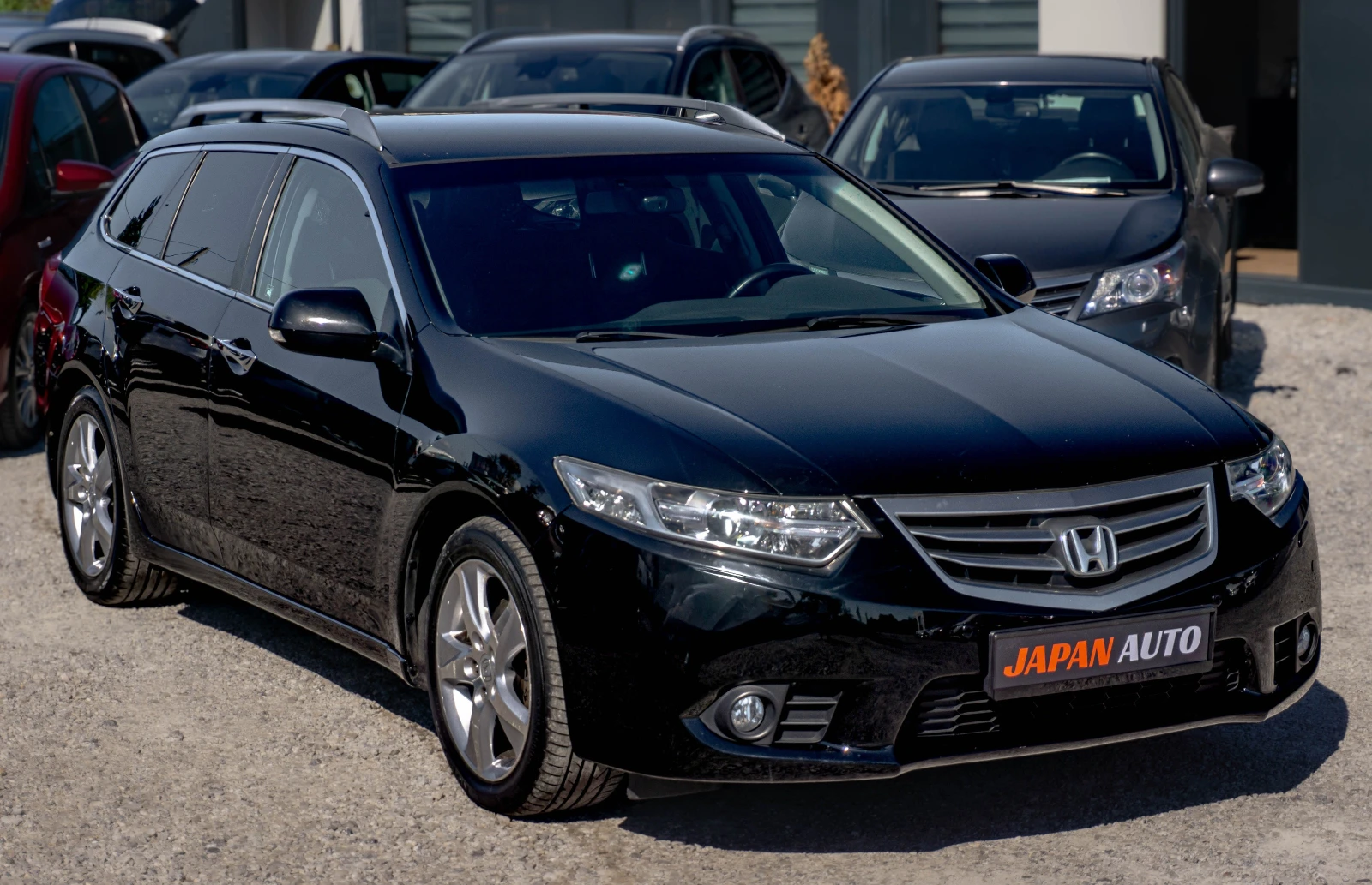 Honda Accord 2.0 бензин Автомат! 2013 година! ТОП! С ГАРАНЦИЯ! , снимка 3 - Автомобили и джипове - 56096289
