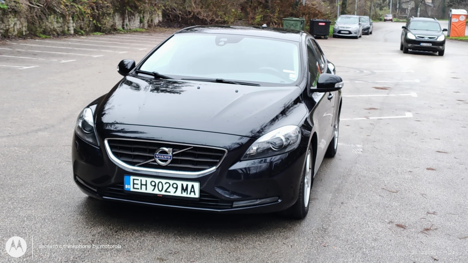 Volvo V40, снимка 2 - Автомобили и джипове - 56253396