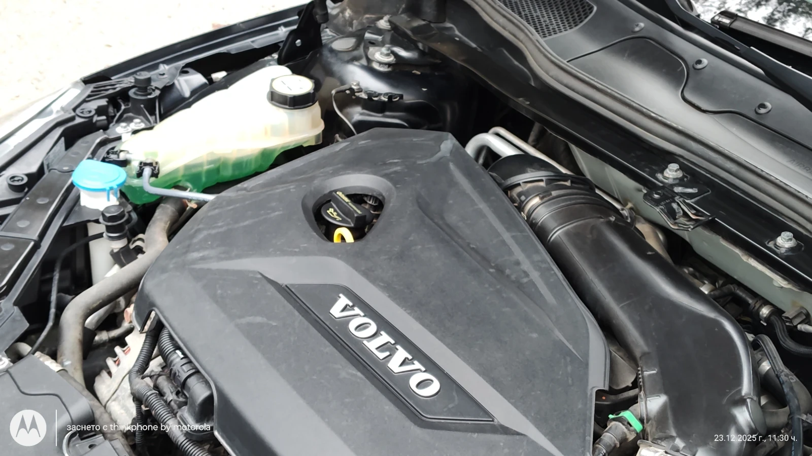Volvo V40, снимка 9 - Автомобили и джипове - 56253396