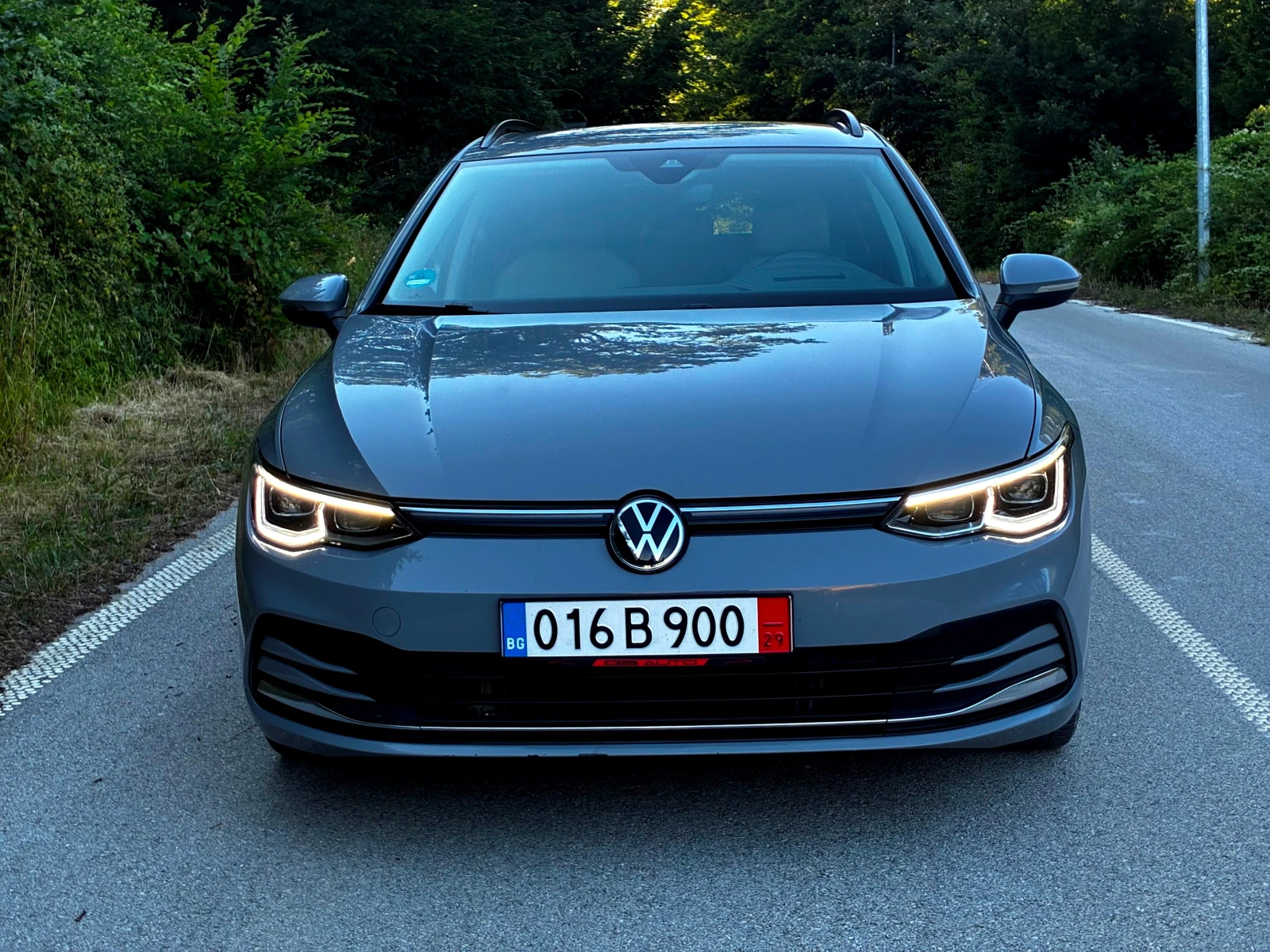 VW Golf 2.0TDI* STYLE* IQ.LIGHT* , снимка 9 - Автомобили и джипове - 56323769