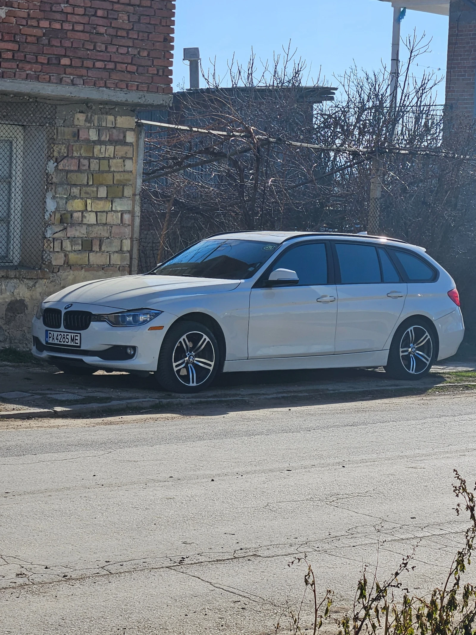 BMW 320