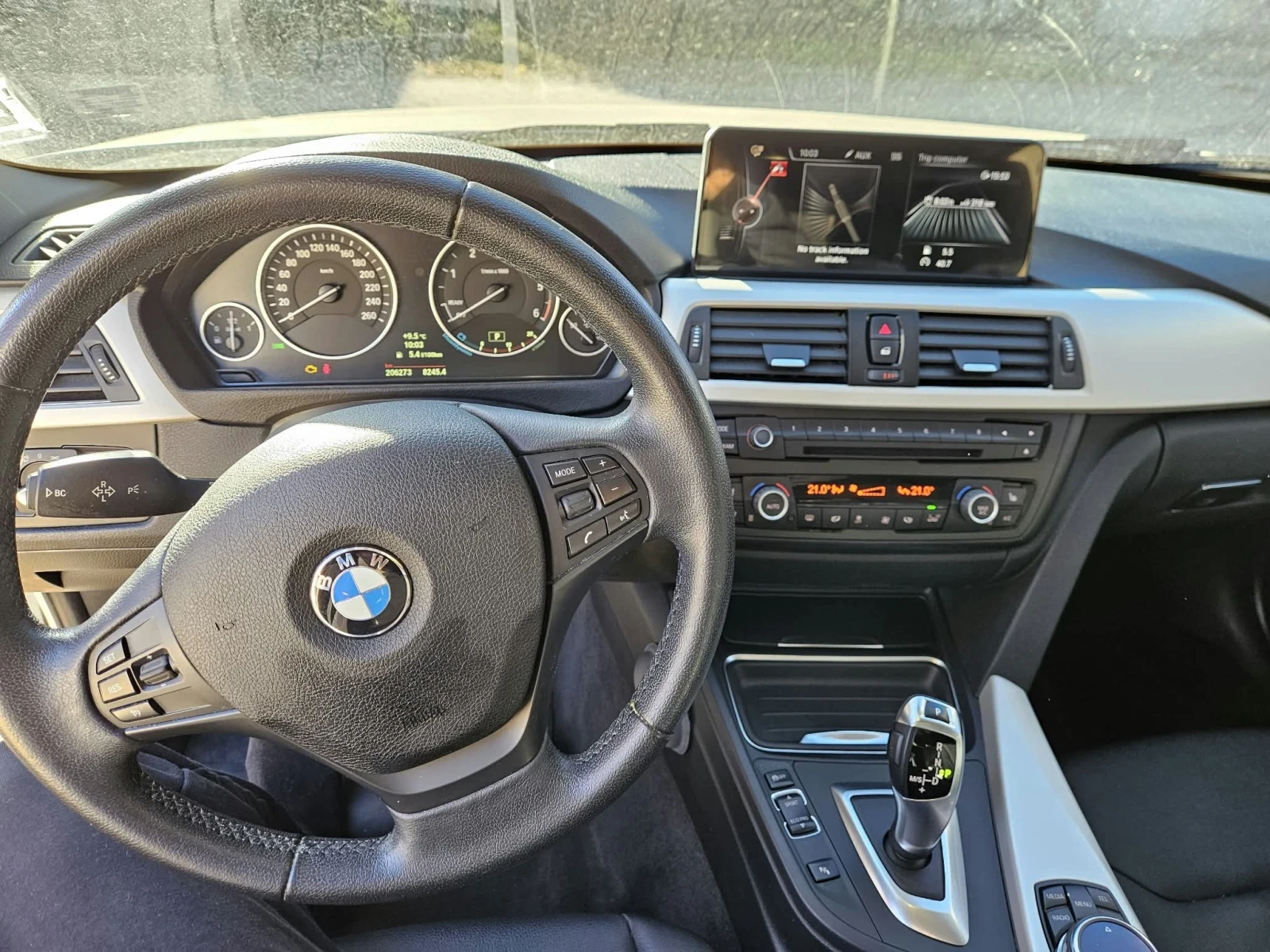 BMW 320, снимка 2 - Автомобили и джипове - 56514128