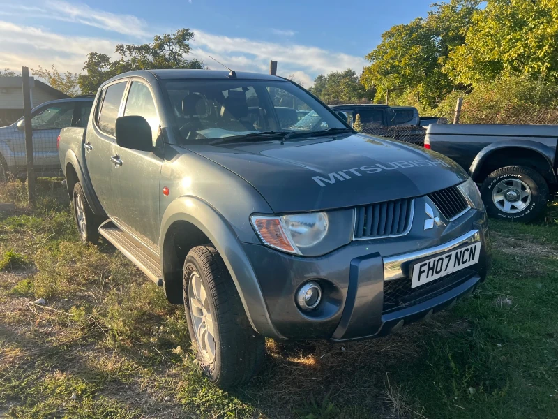 Mitsubishi L200 Warior, снимка 1 - Автомобили и джипове - 47452069