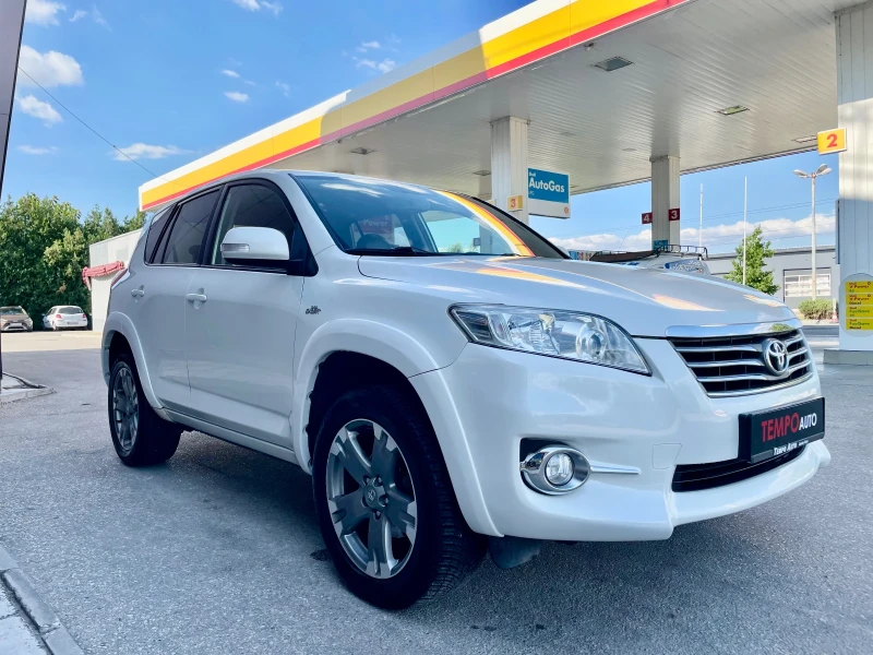 Toyota Rav4 2.2D4D-FACE-КОЖА-NAVI-AUTOMAT, снимка 7 - Автомобили и джипове - 50978266
