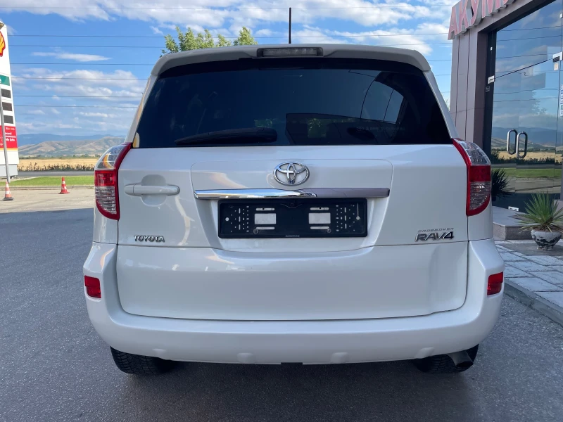 Toyota Rav4 2.2D4D-FACE-КОЖА-NAVI-AUTOMAT, снимка 5 - Автомобили и джипове - 50978266