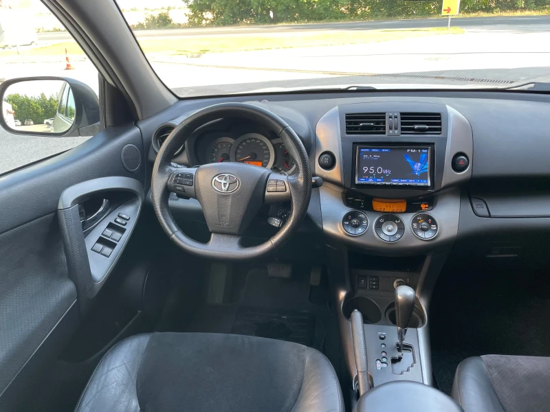 Toyota Rav4 2.2D4D-FACE-КОЖА-NAVI-AUTOMAT, снимка 13 - Автомобили и джипове - 50978266