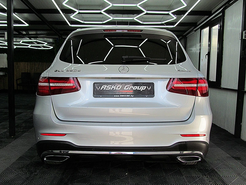 Mercedes-Benz GLC 250 KeylessGo/AMG/4-Matic/СОБСТВЕН ЛИЗИНГ, снимка 5 - Автомобили и джипове - 51808082