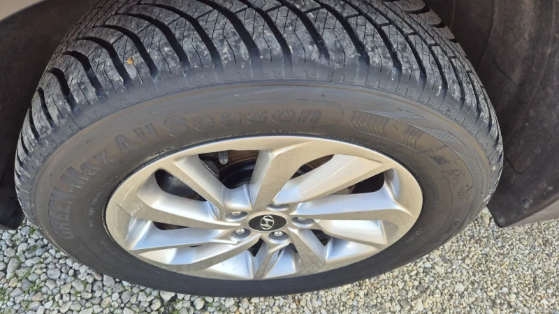 Hyundai Tucson 1.6 БЕНЗИН 4X4 123хил 100%РЕАЛНИ ЛИЗИНГ ВИДЕО , снимка 6 - Автомобили и джипове - 52424090