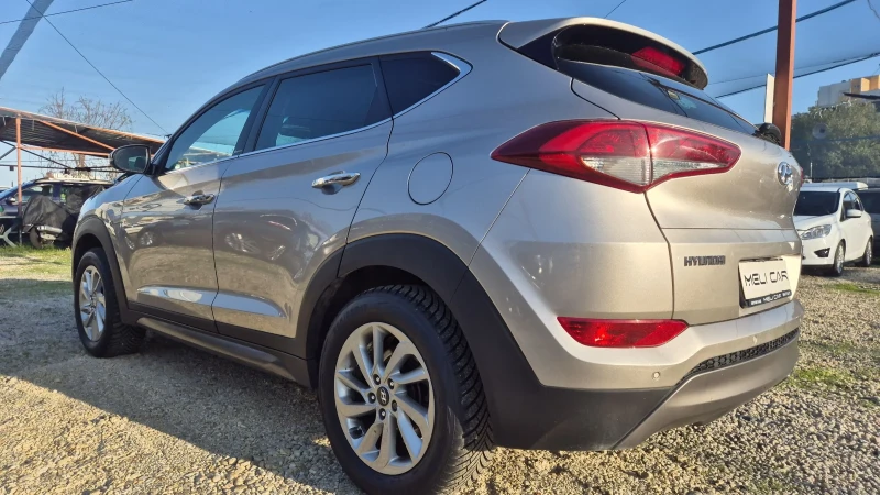 Hyundai Tucson 1.6 БЕНЗИН 4X4 123хил 100%РЕАЛНИ ЛИЗИНГ ВИДЕО , снимка 2 - Автомобили и джипове - 52424090