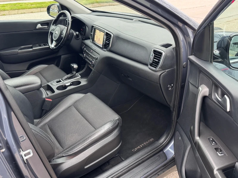 Kia Sportage 2.0CRDI 184кс AWD * FULL* ПЕРФЕКТЕН, снимка 10 - Автомобили и джипове - 53295024