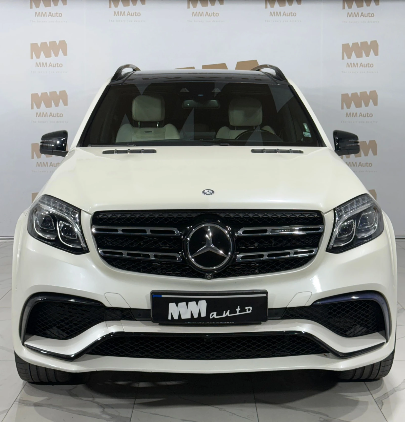 Mercedes-Benz GLS 63 AMG 4Matic* TV* Pano* Carbon* Bang&Olufsen - изображение 4