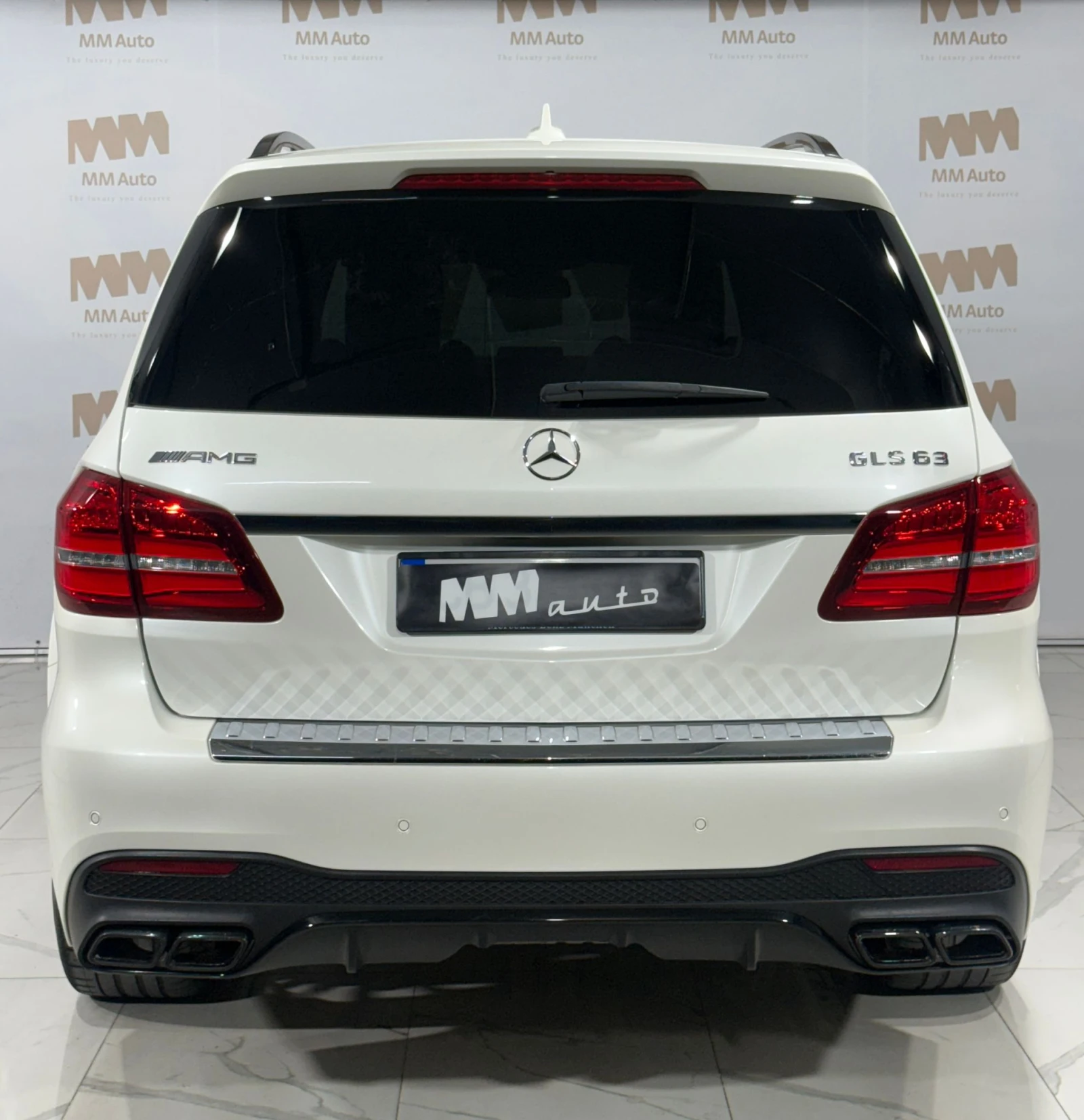 Mercedes-Benz GLS 63 AMG 4Matic* TV* Pano* Carbon* Bang&Olufsen - изображение 5