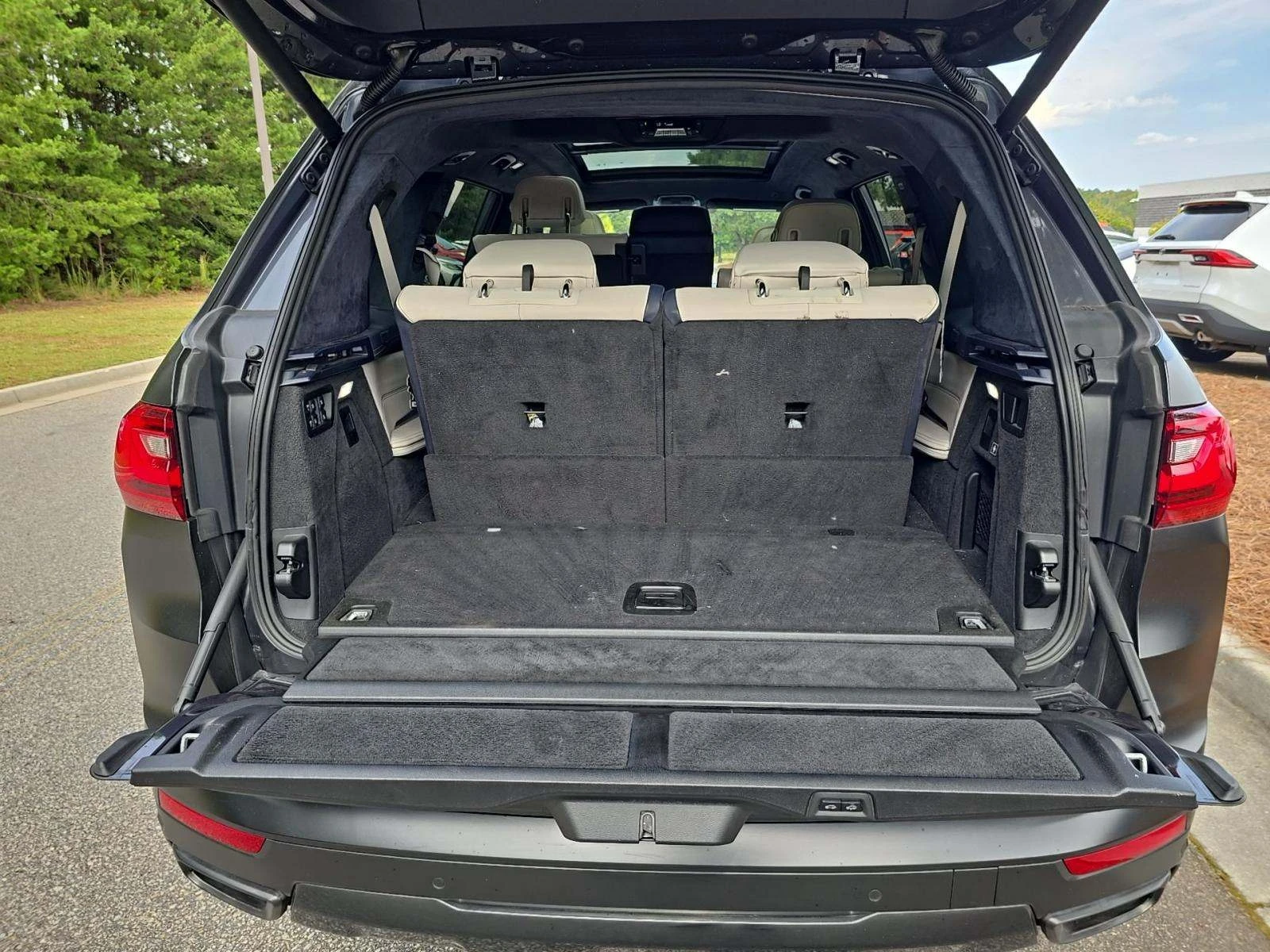 BMW X7 xDrive50I* ЦЕНА ДО БЪЛГАРИЯ* CARFAX - изображение 5