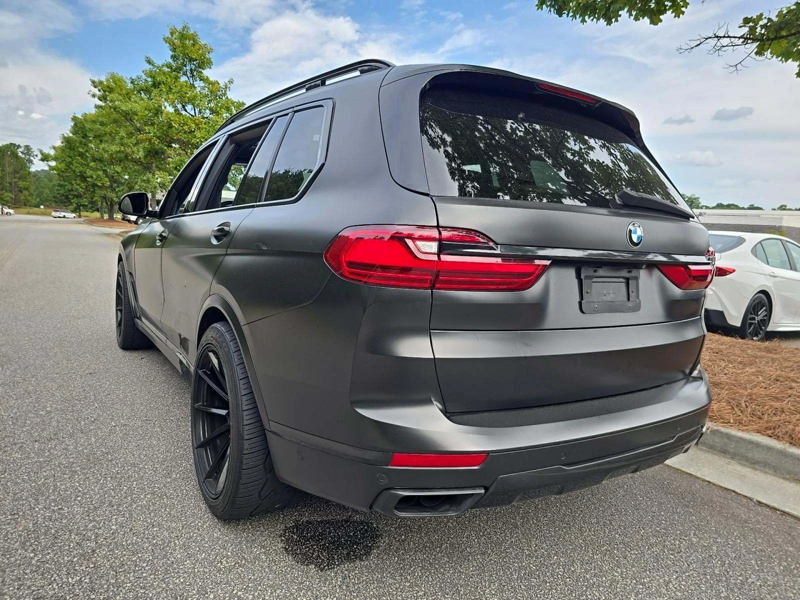 BMW X7 xDrive50I* ЦЕНА ДО БЪЛГАРИЯ* CARFAX - изображение 3