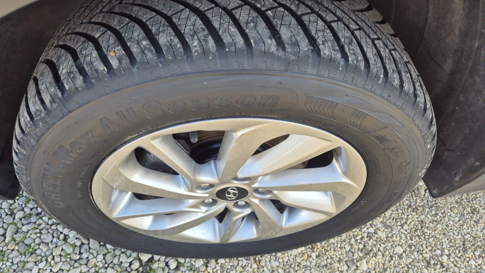 Hyundai Tucson 1.6 БЕНЗИН 4X4 123хил 100%РЕАЛНИ ЛИЗИНГ ВИДЕО  - изображение 6