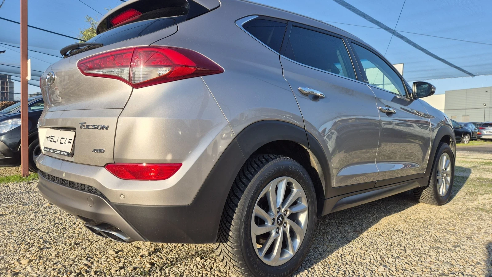 Hyundai Tucson 1.6 БЕНЗИН 4X4 123хил 100%РЕАЛНИ ЛИЗИНГ ВИДЕО  - изображение 4