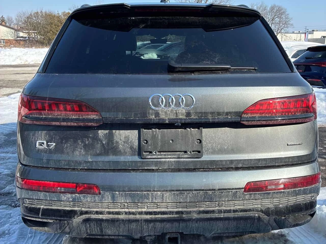 Audi Q7 Komfort /ПОДГРЕВИ/360 CAM/ПАНОРАМА/, снимка 4 - Автомобили и джипове - 54161936