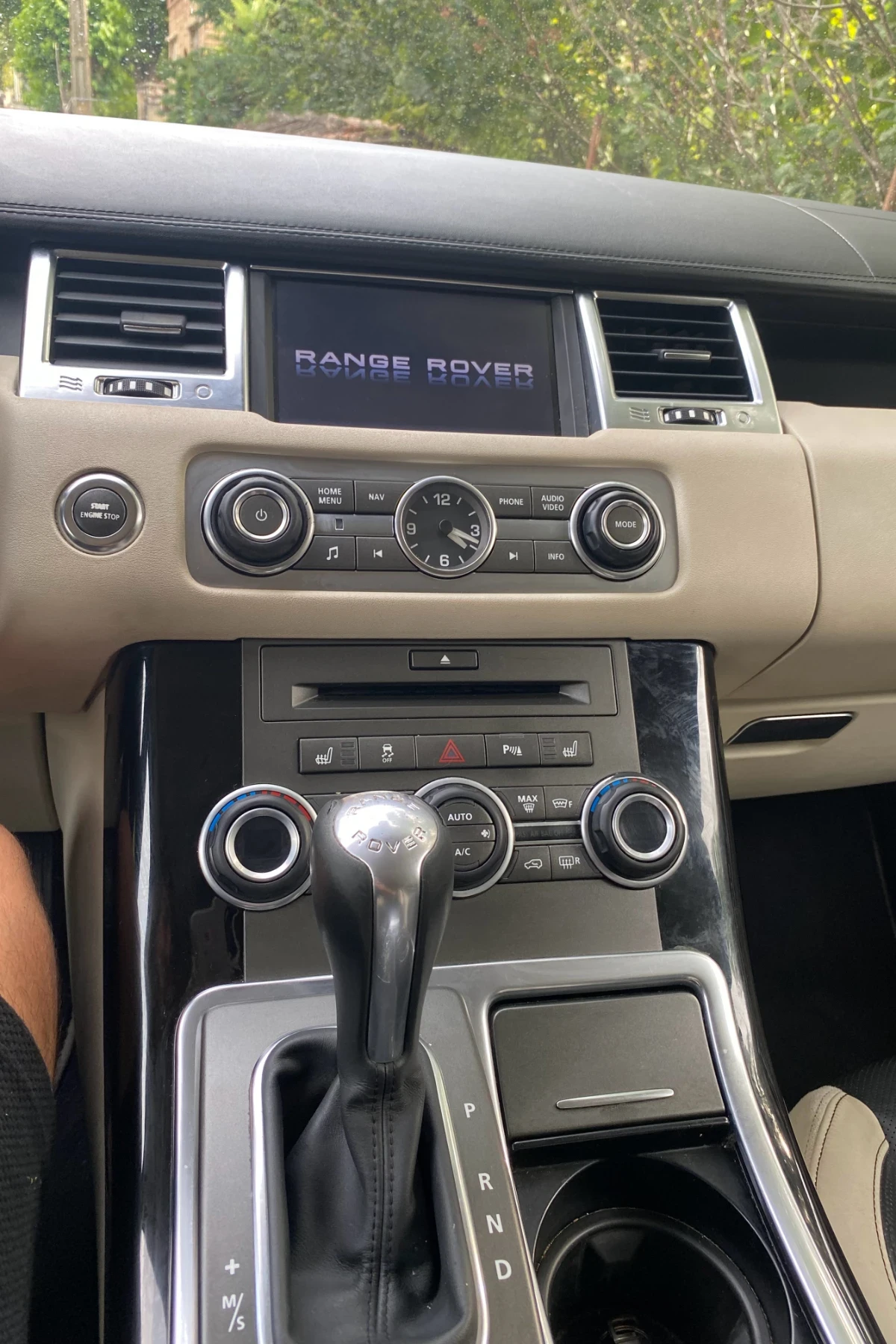 Land Rover Range Rover Sport, снимка 6 - Автомобили и джипове - 54323814