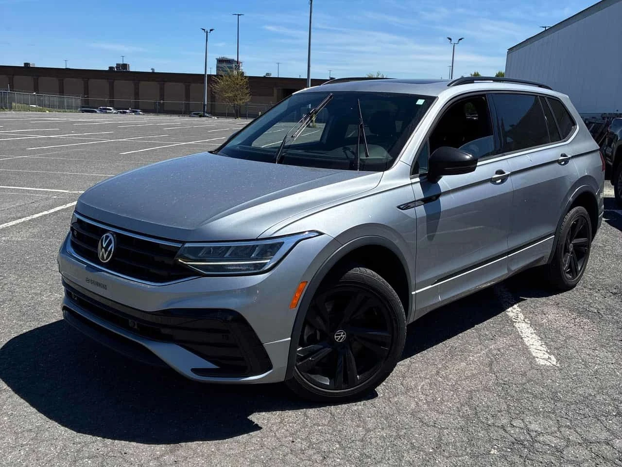 VW Tiguan Comfortline R Line Black Edition/КЛИП/ПАНОРАМА