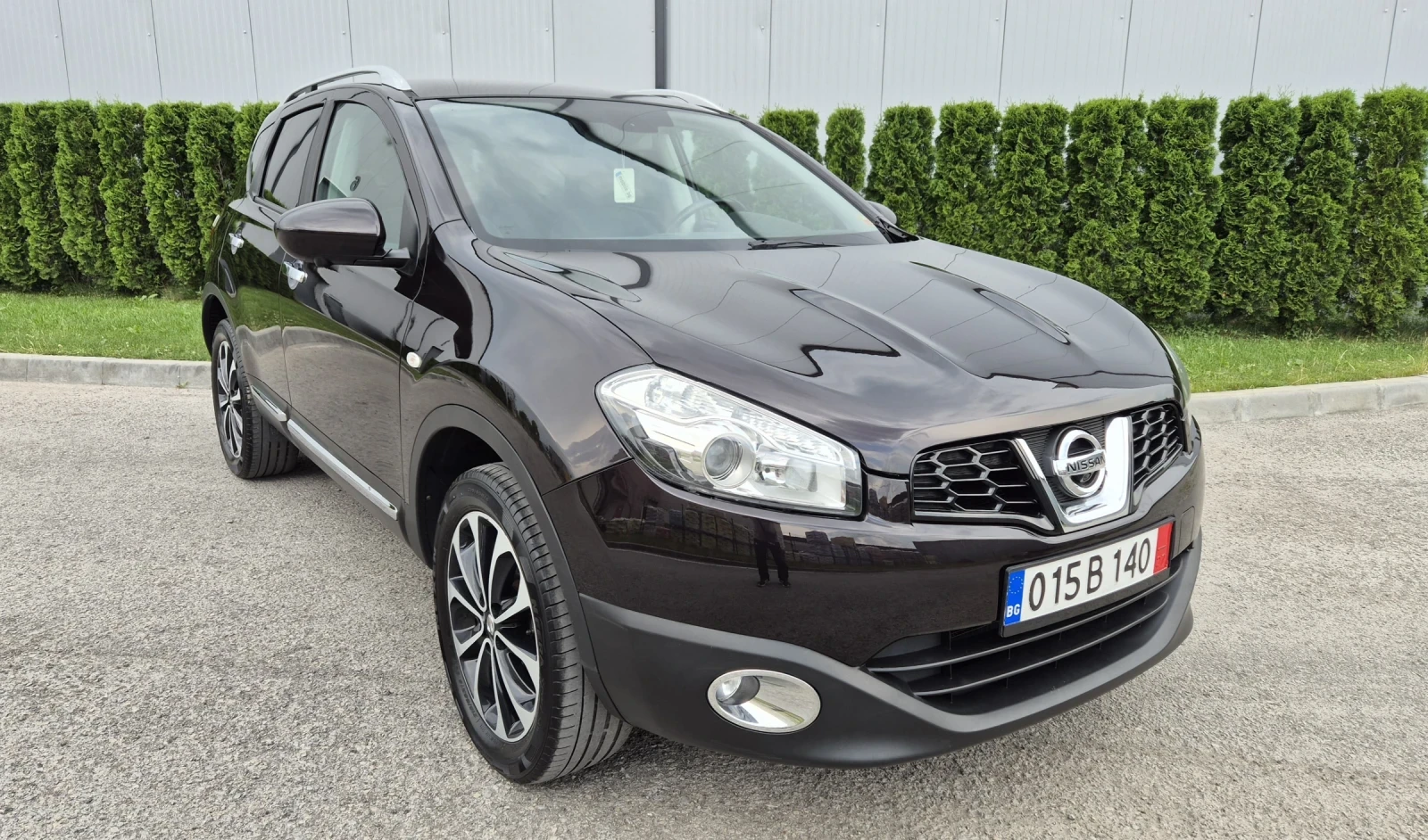 Nissan Qashqai 2.0i 4х4 Швейцария, снимка 7 - Автомобили и джипове - 54738059