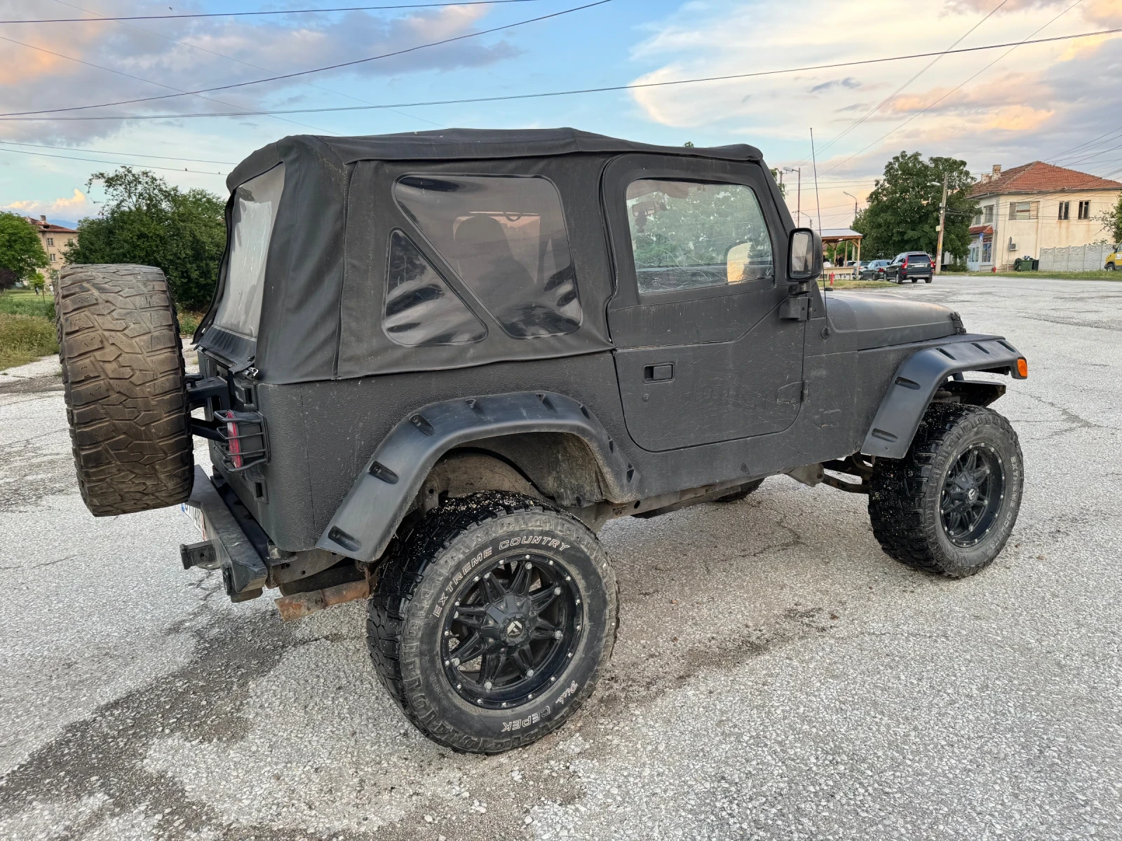 Jeep Wrangler, снимка 4 - Автомобили и джипове - 54846662