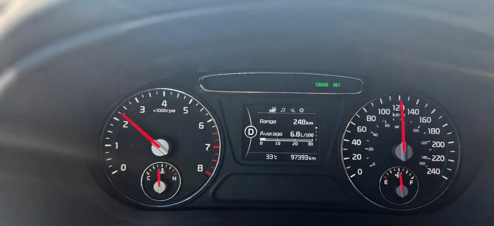 Kia Sorento 2.0 Турбо 4х4, снимка 16 - Автомобили и джипове - 55675533