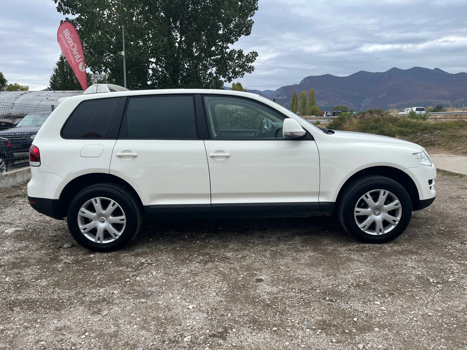 VW Touareg 2.5TDI ITALIA, снимка 4 - Автомобили и джипове - 56469862
