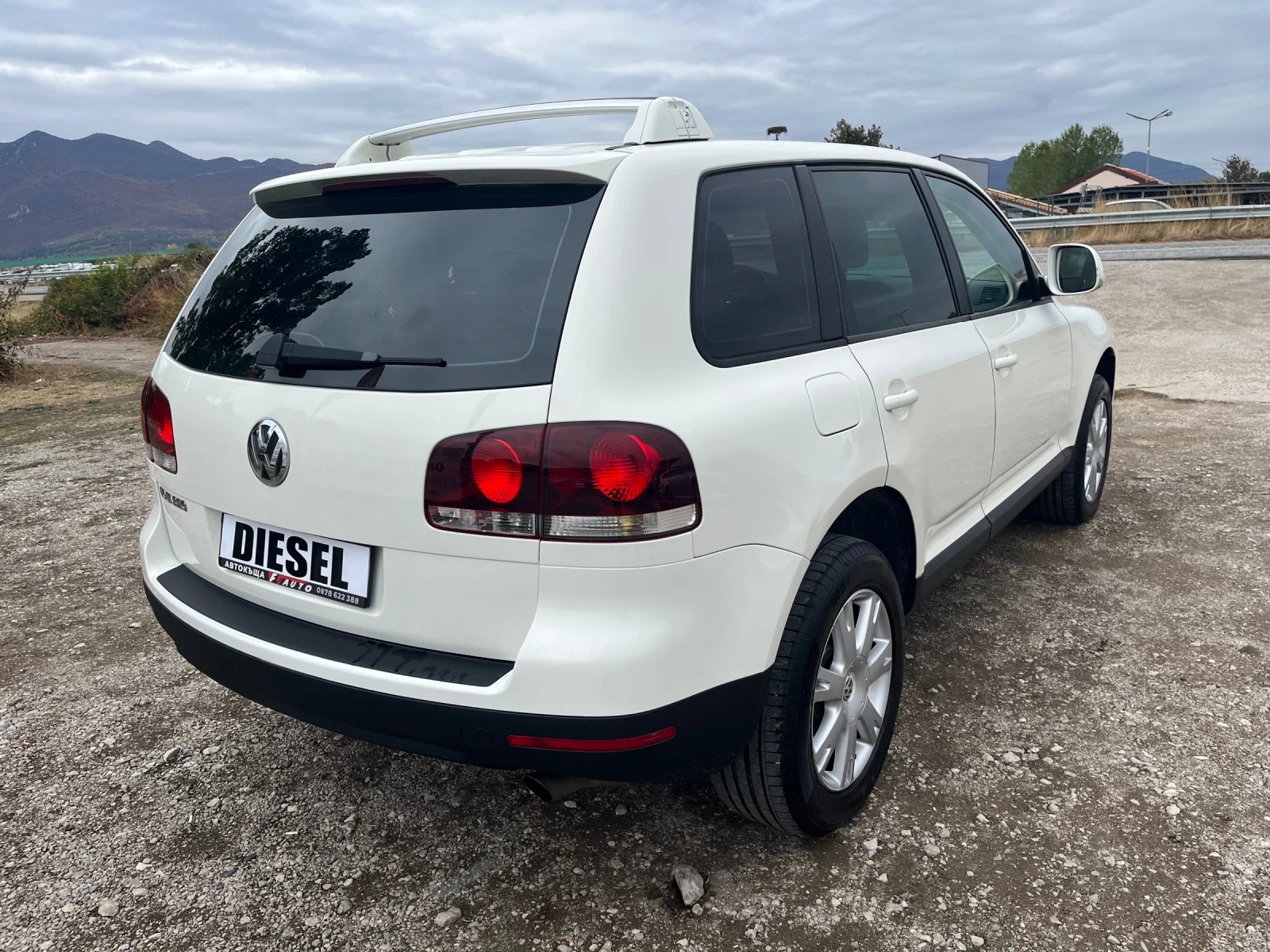 VW Touareg 2.5TDI ITALIA, снимка 9 - Автомобили и джипове - 56469862
