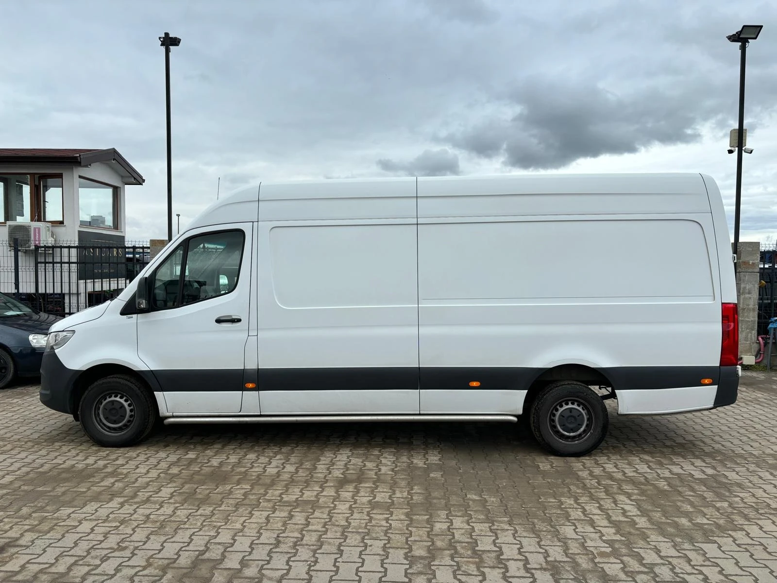 Mercedes-Benz Sprinter 315 2.0D AUTOMATIC N1 - изображение 2