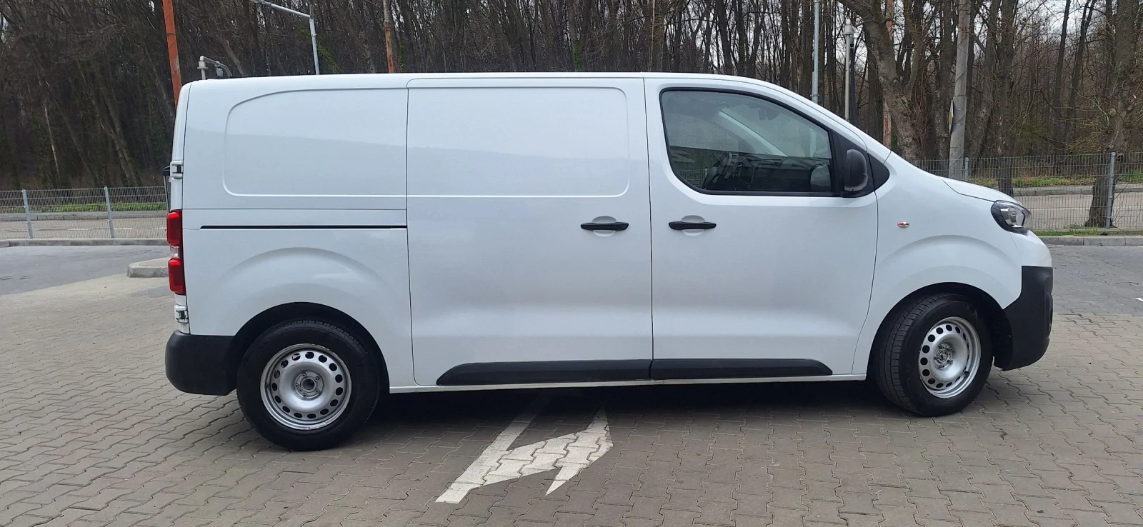 Peugeot Expert HDI AUTOMAT 177PS, снимка 6 - Бусове и автобуси - 54070943