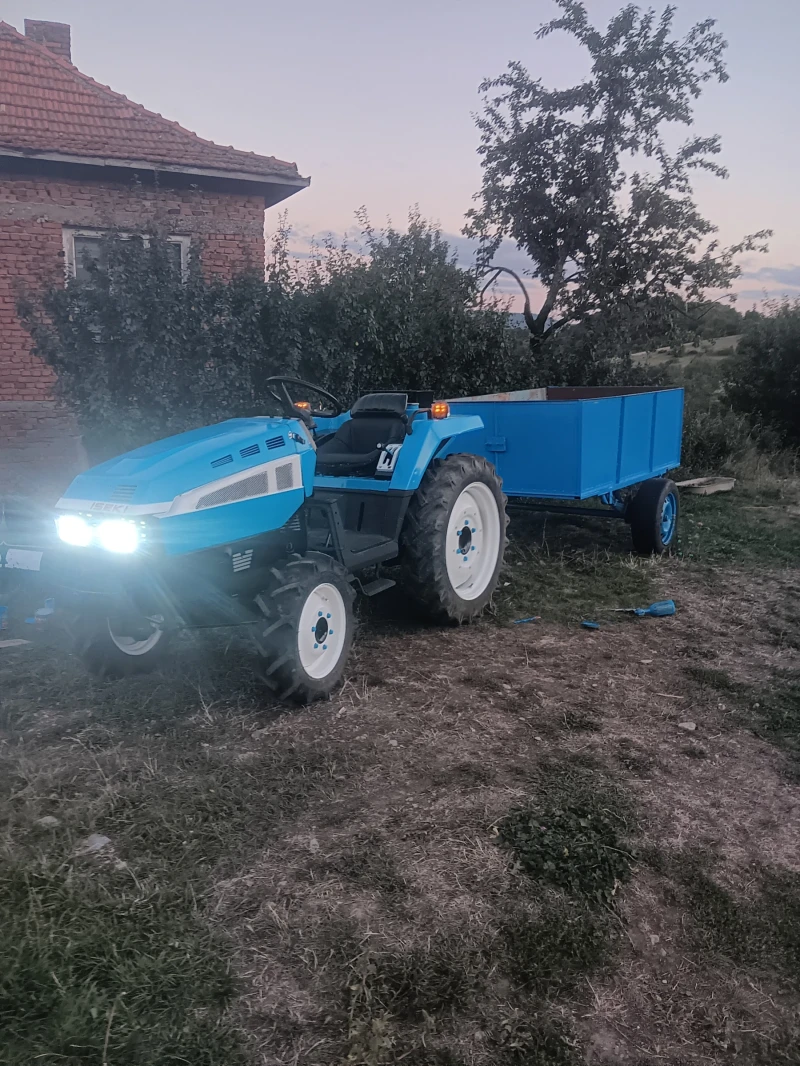 Трактор ISEKI, снимка 15 - Селскостопанска техника - 52230050